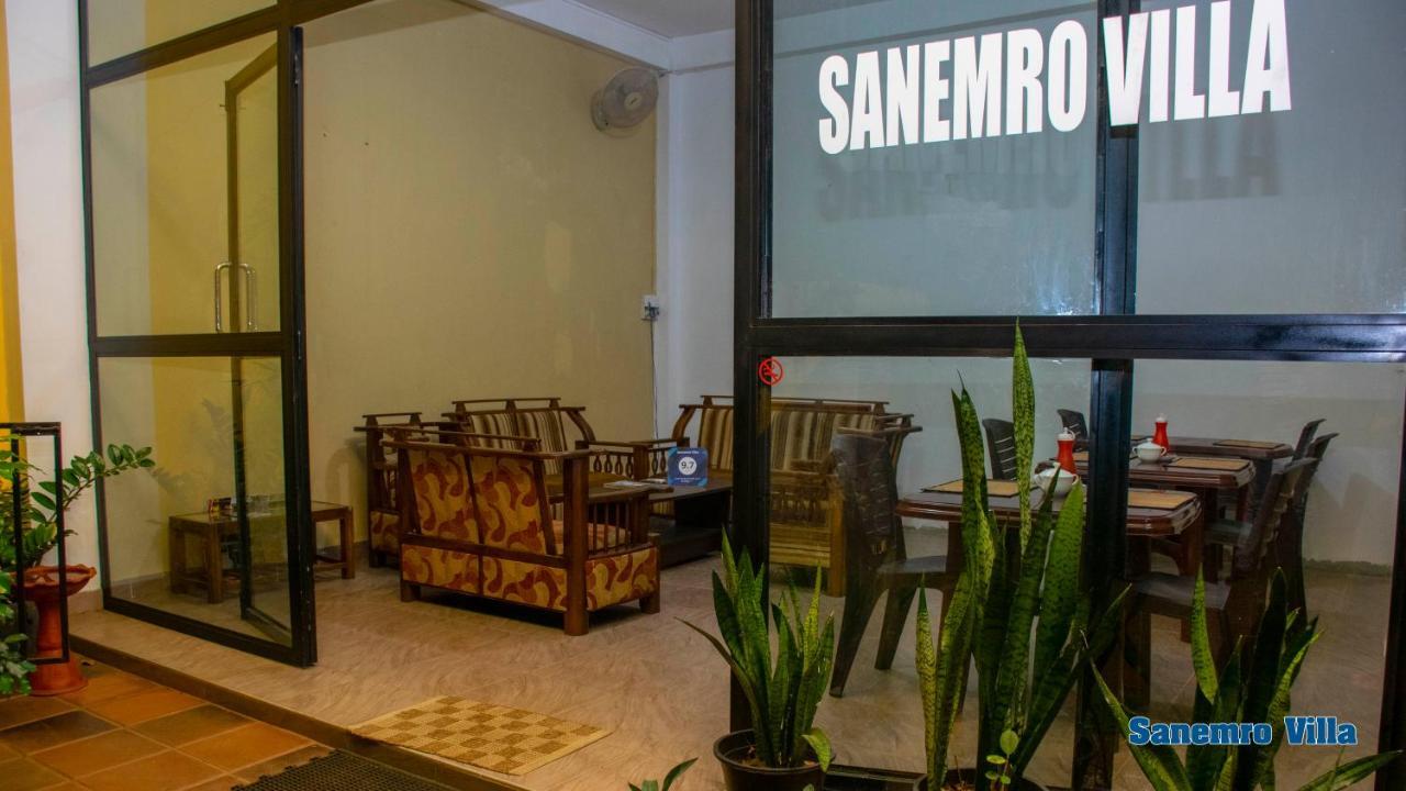 Sanemro Villa 담불라 외부 사진